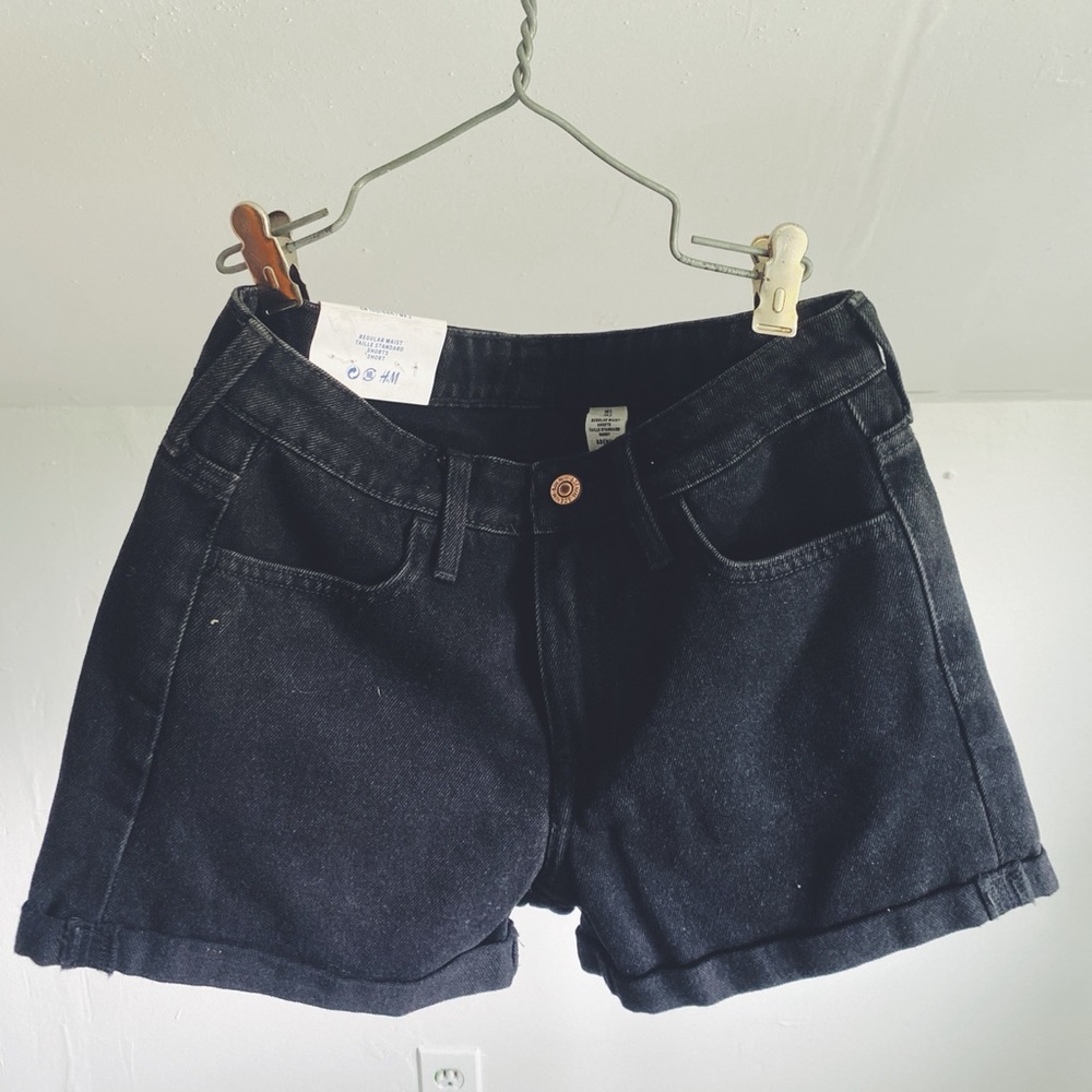 H&M Regular Waist Black Denim Shorts NWT